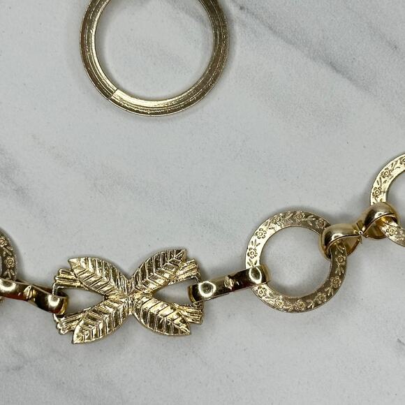 Lightweight Textured Gold Chain Link Belt XS/S Leaf Detail Adjustable โจ - Picture 7 of 13